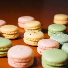 Ile mogą leżeć makaroniki? Sekrety idealnej świeżości!
